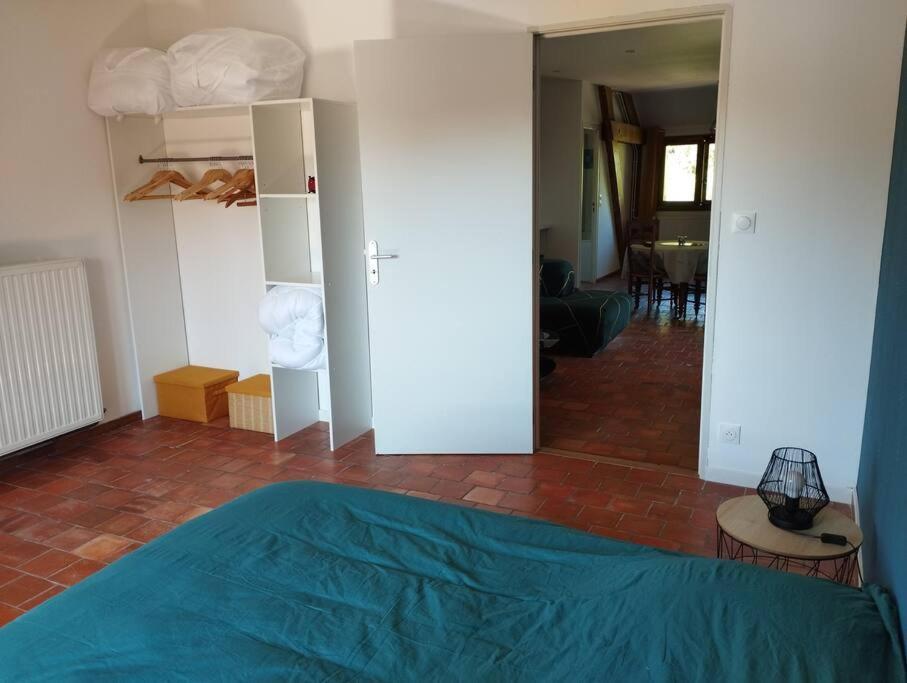 Mathaux Appartement Dans Village Calme A 5 Min Des Lacs מראה חיצוני תמונה